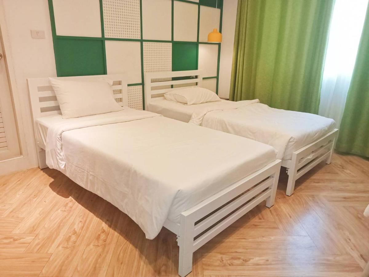 Ostay Asoke Bangkok Makkasan Exterior foto