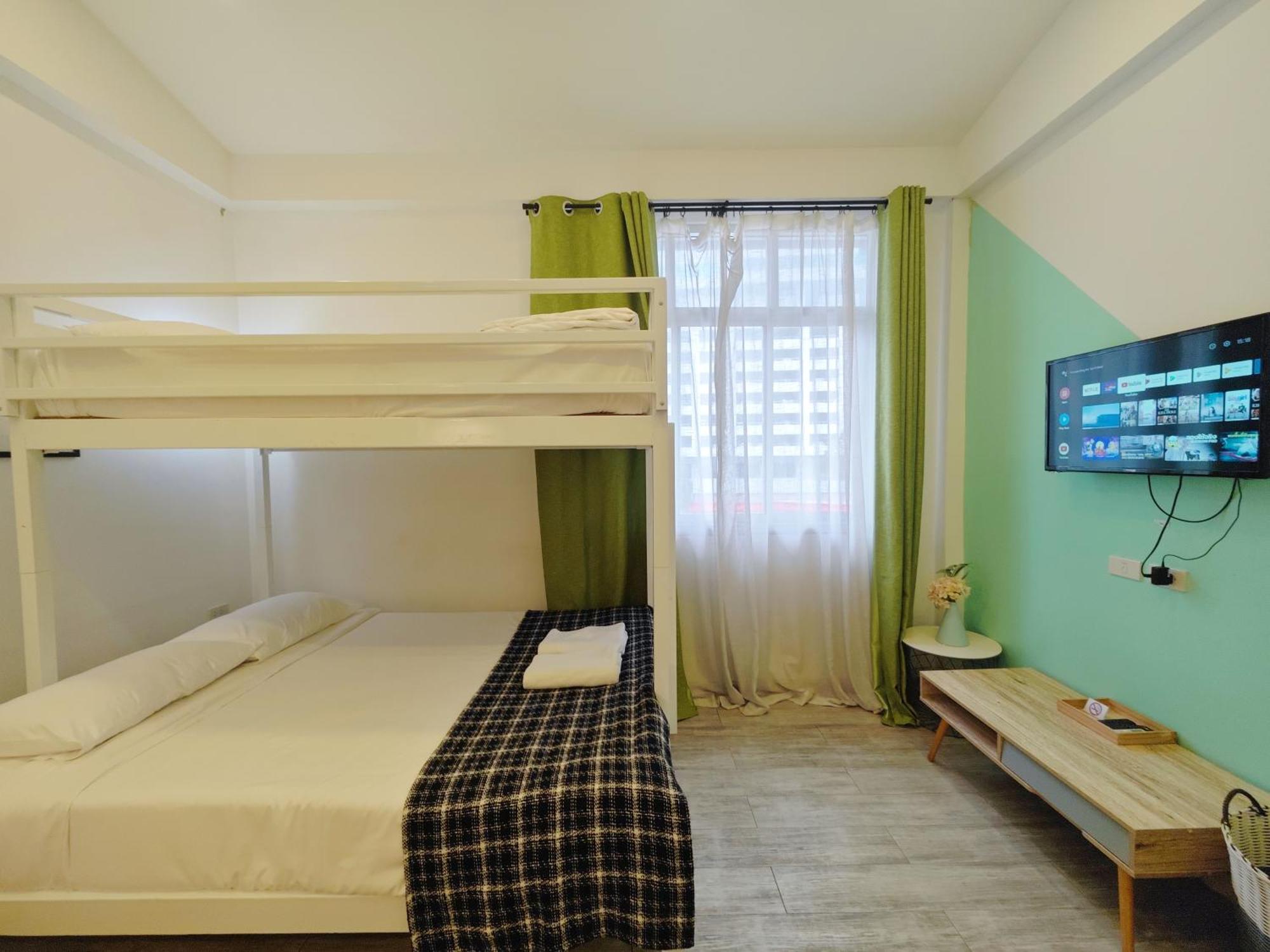 Ostay Asoke Bangkok Makkasan Exterior foto